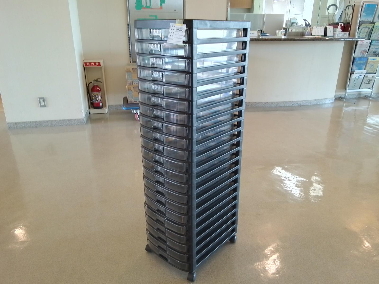 キャスター付き書類ケース