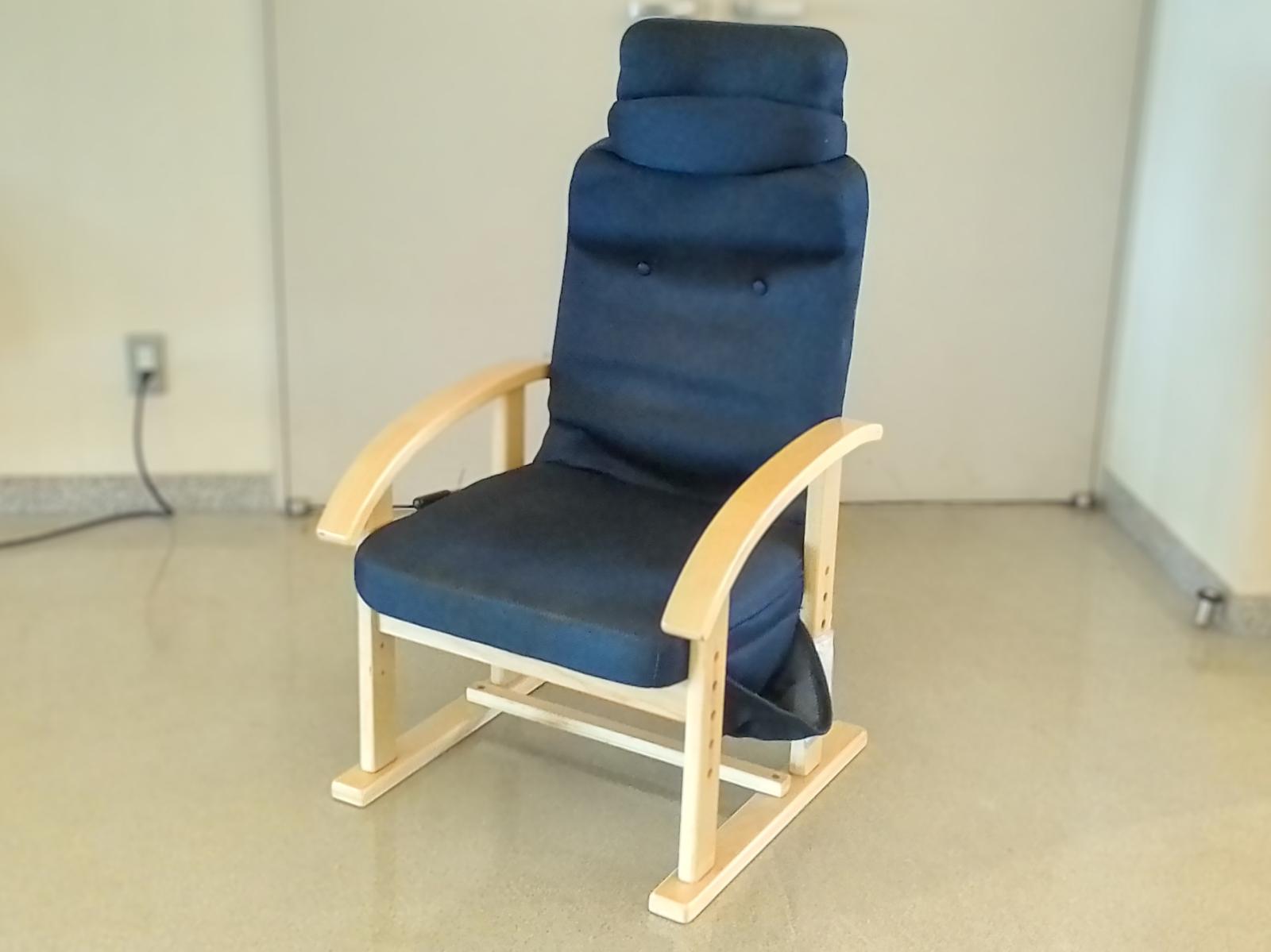 リクライニングチェア