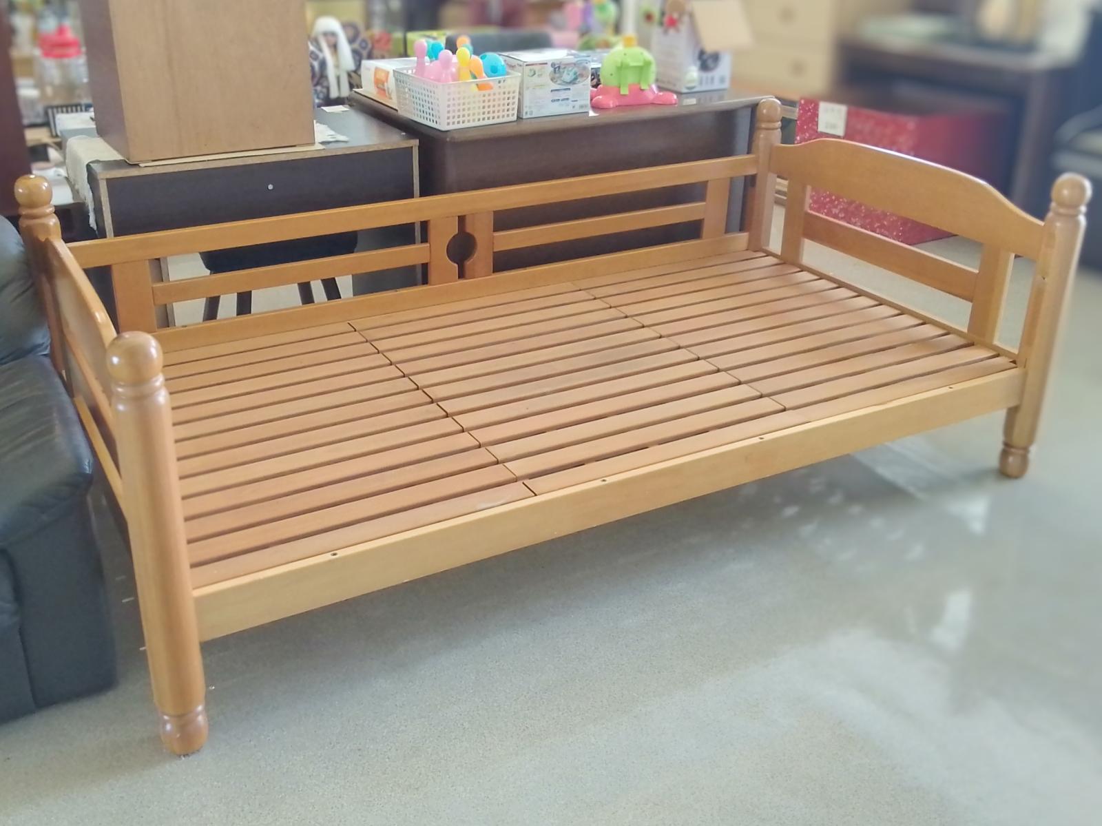 シングルベッド