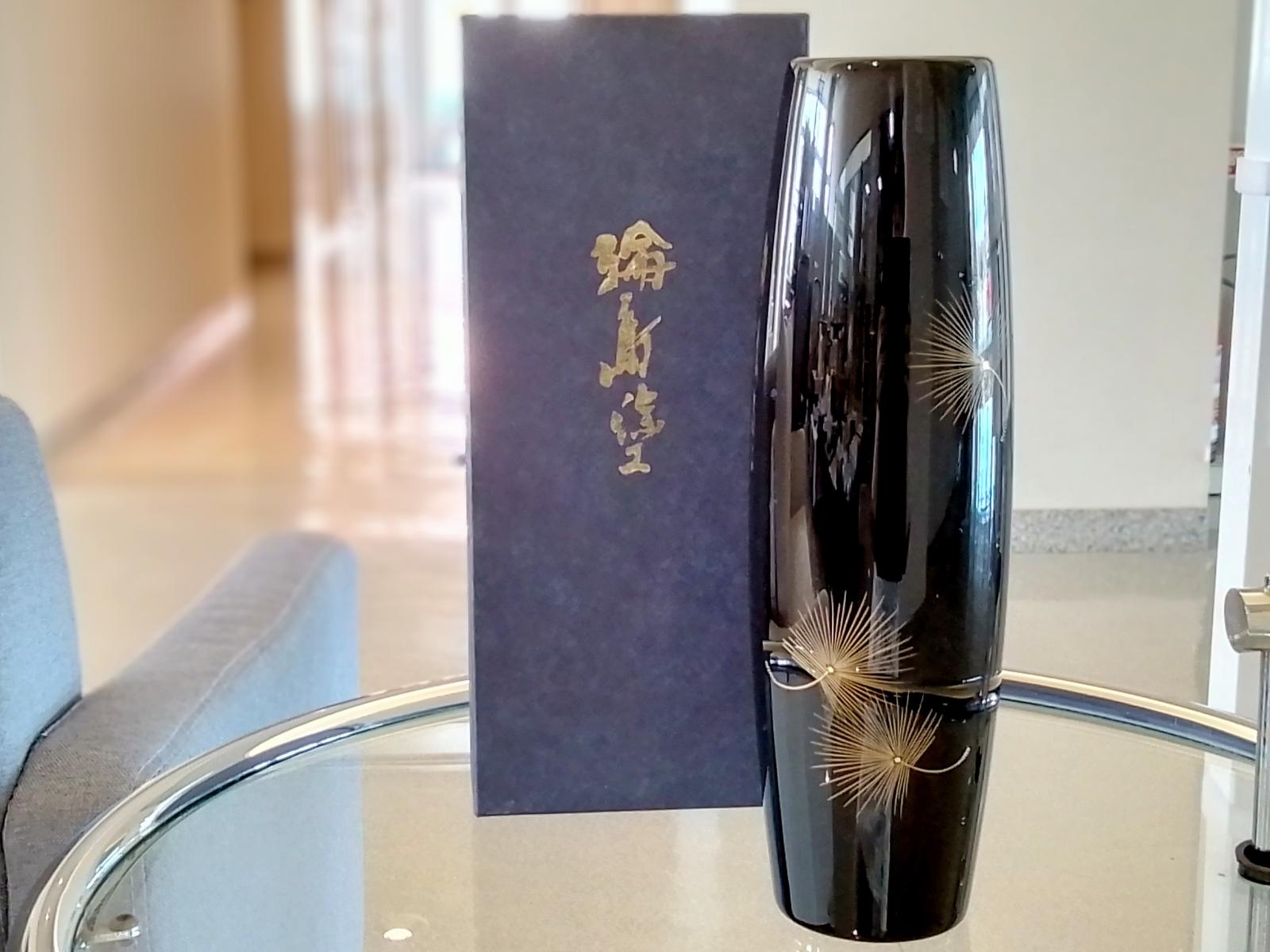 輪島塗花器　沈金天然木