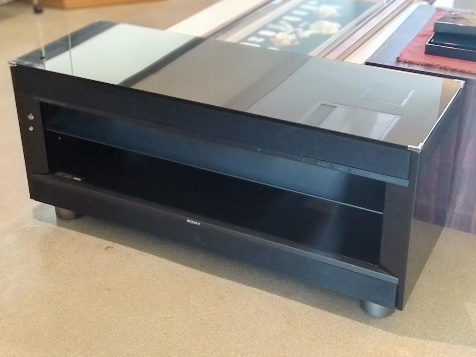 テレビ台　SONY