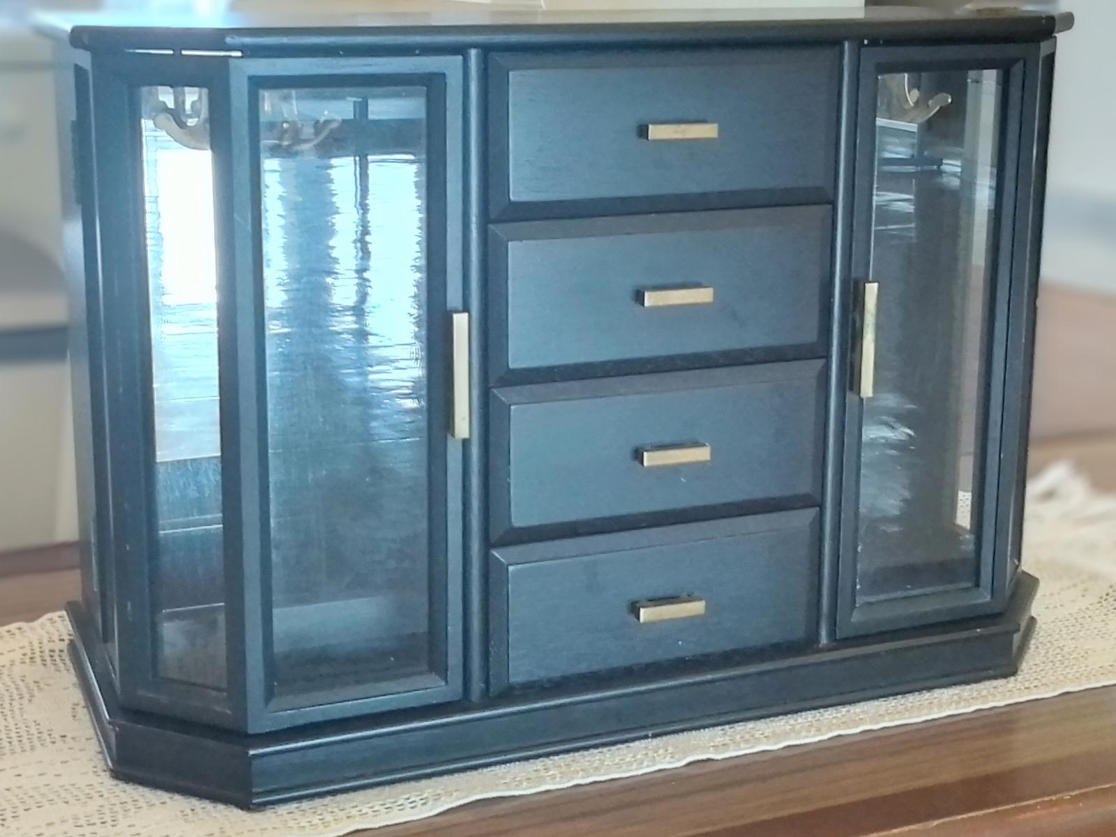 ジュエリーボックス