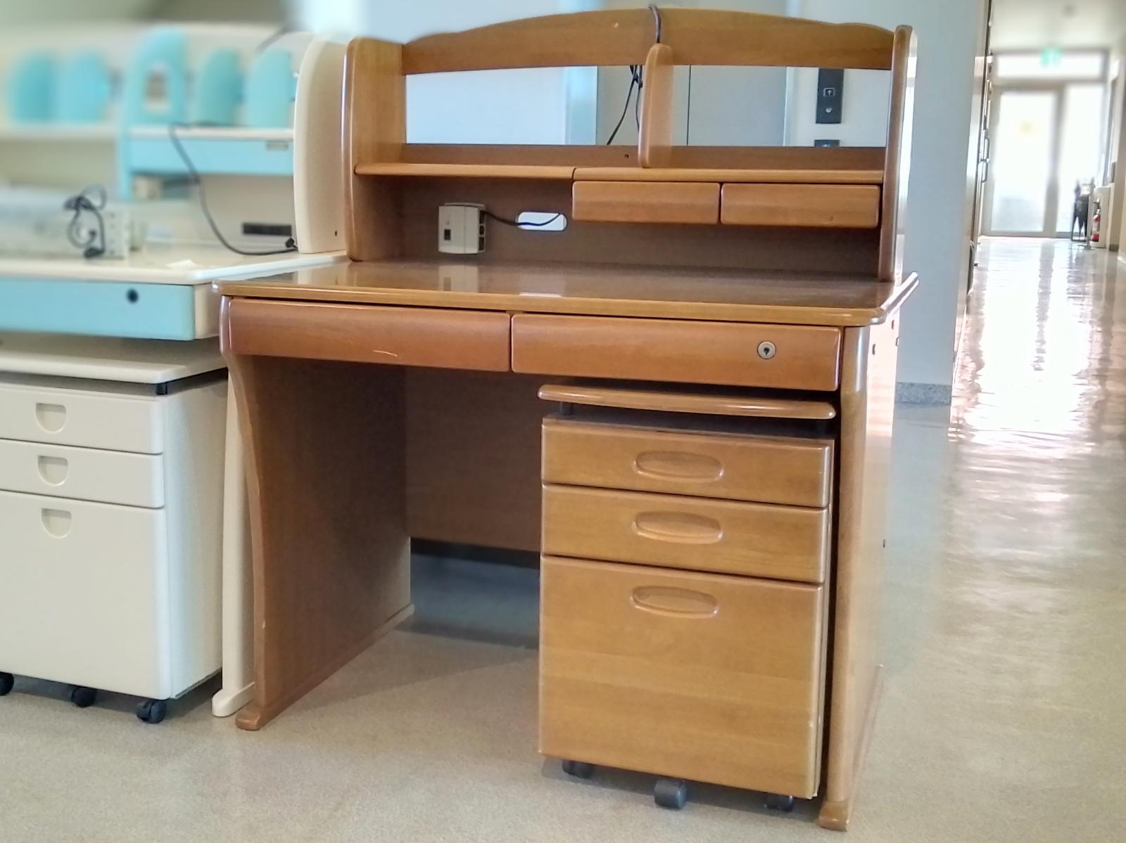 学習机　コイズミ