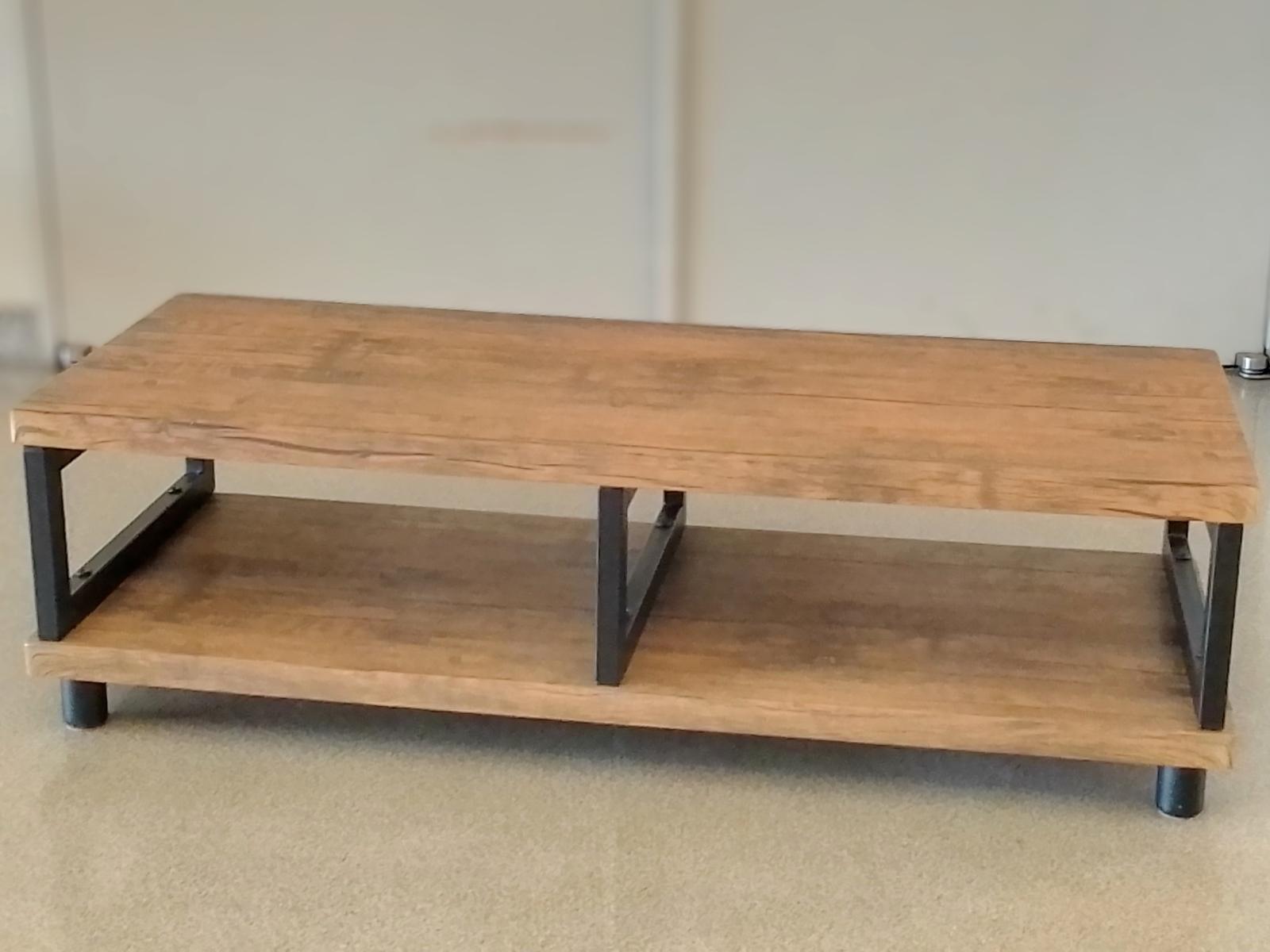 テレビ台　ローボード