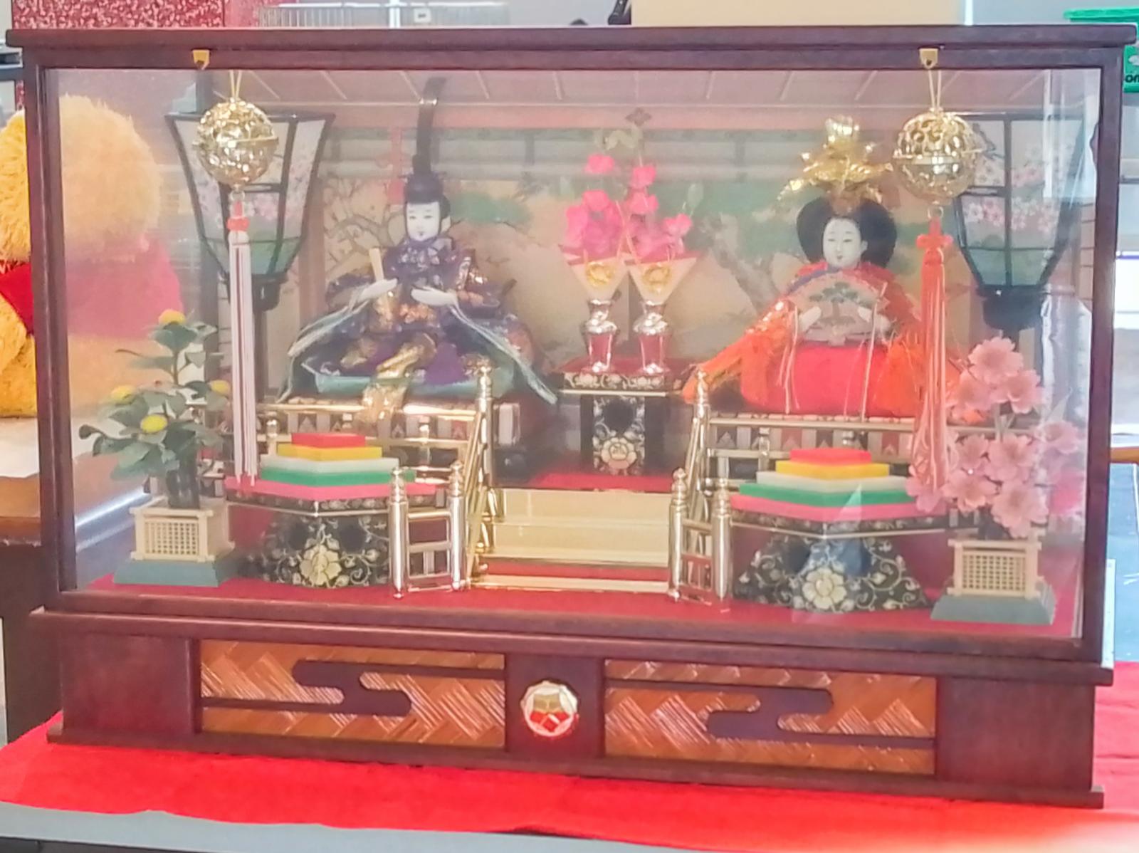 ひな人形