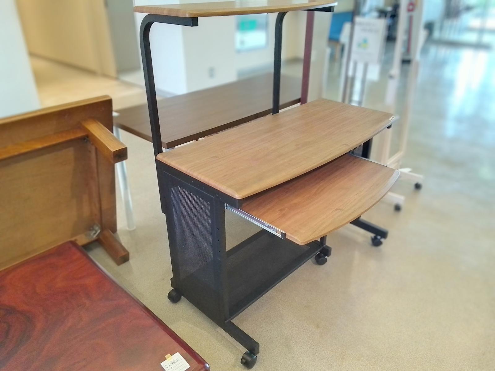 パソコンデスク