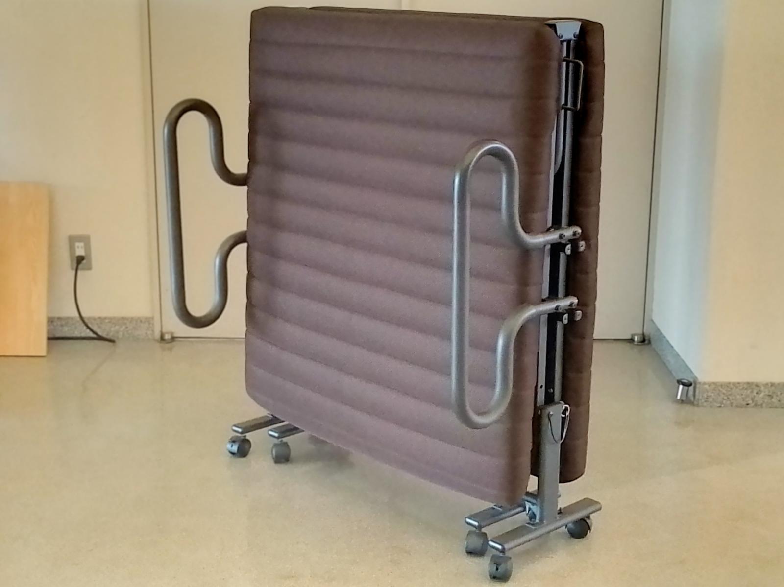 折りたたみシングルベッド