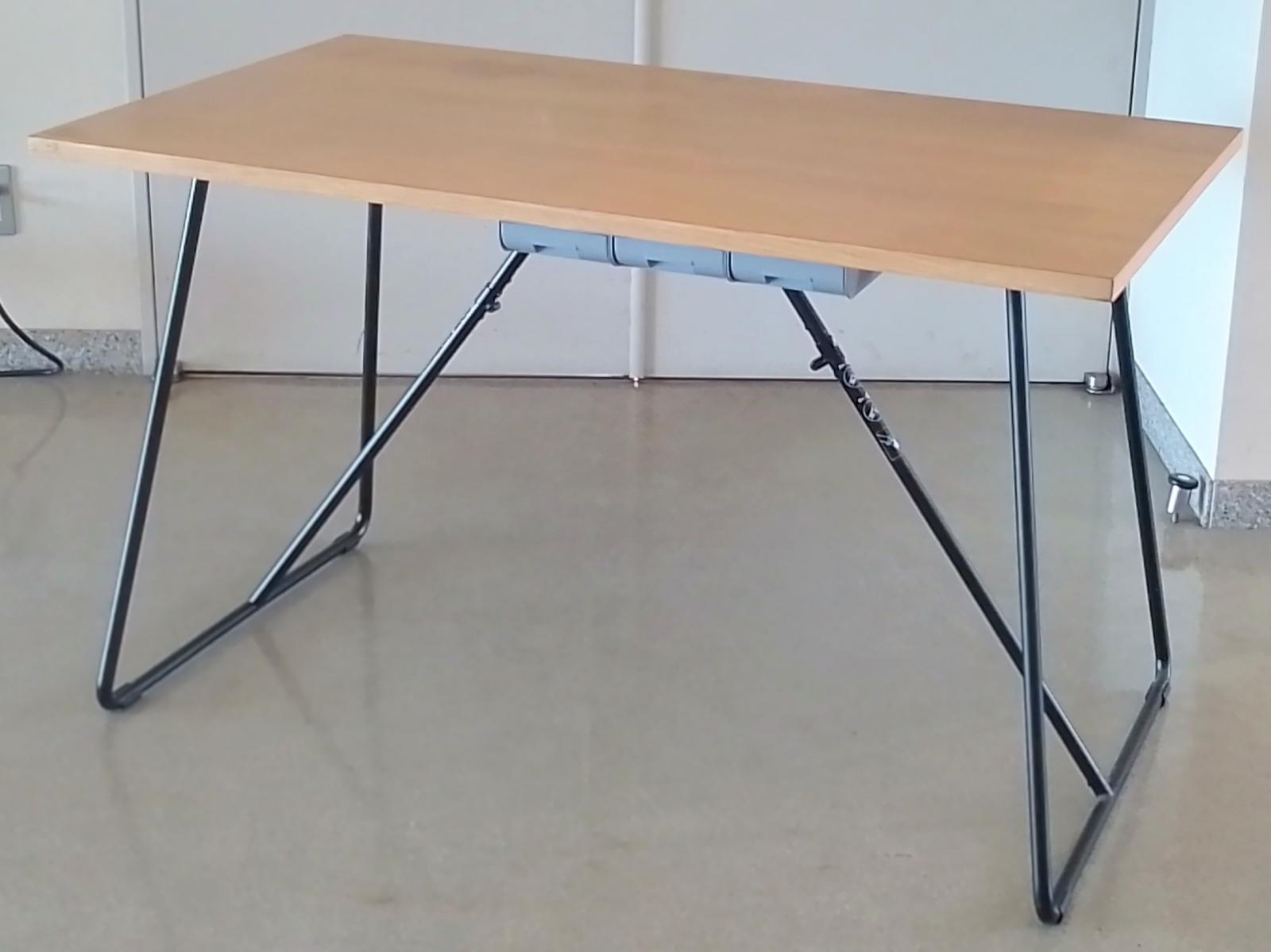 無印良品　折りたたみテーブル