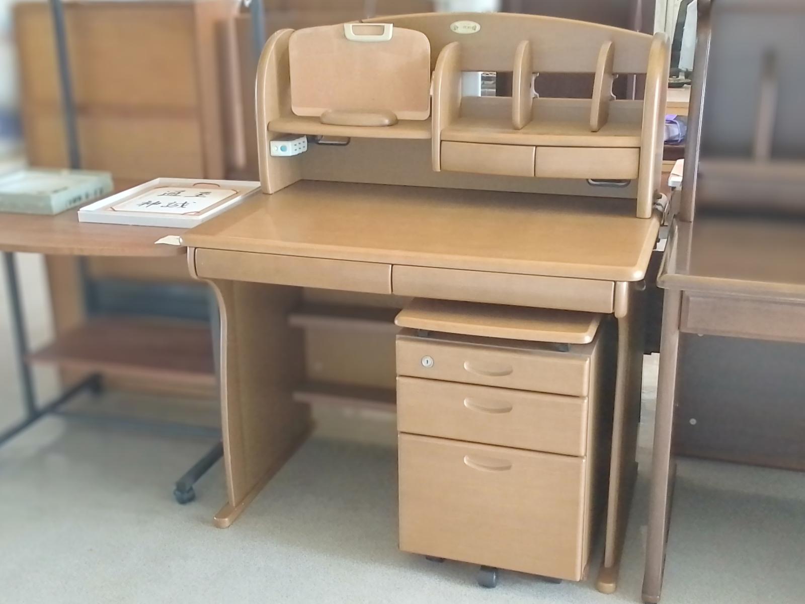 ITOKI　学習机