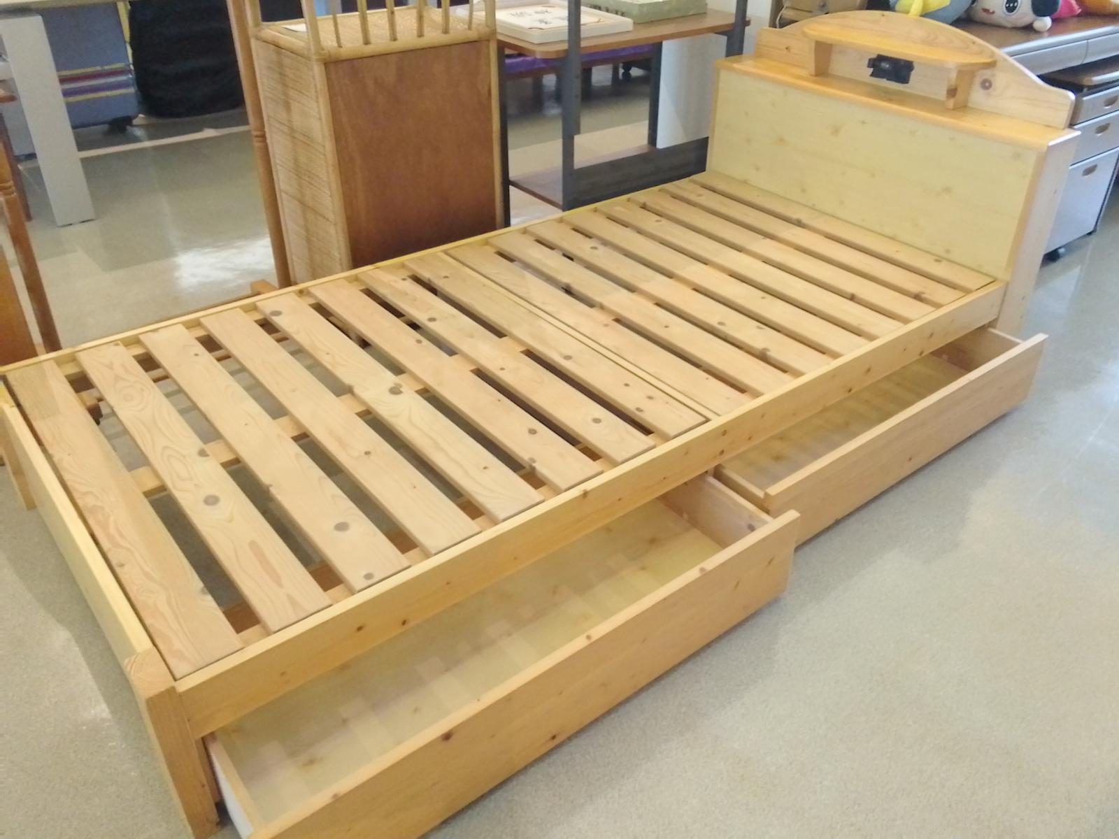 収納付シングルベッド