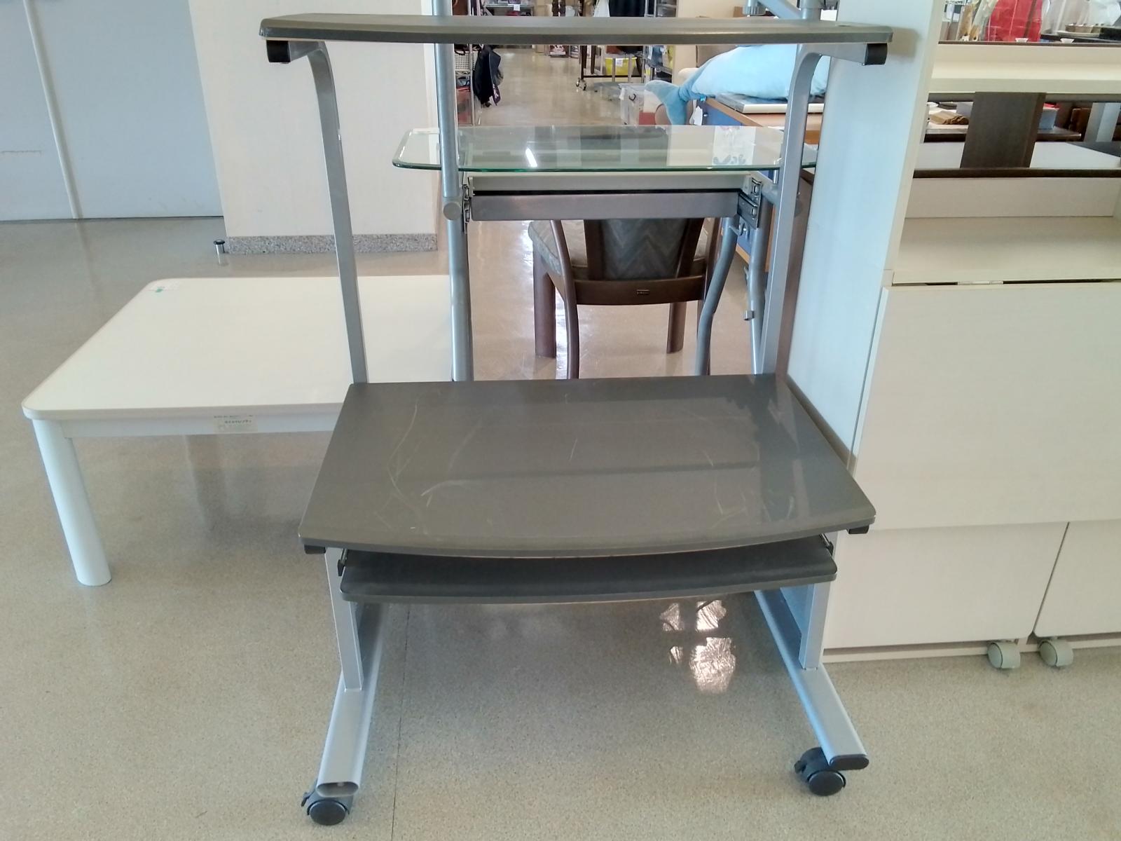 パソコンデスク