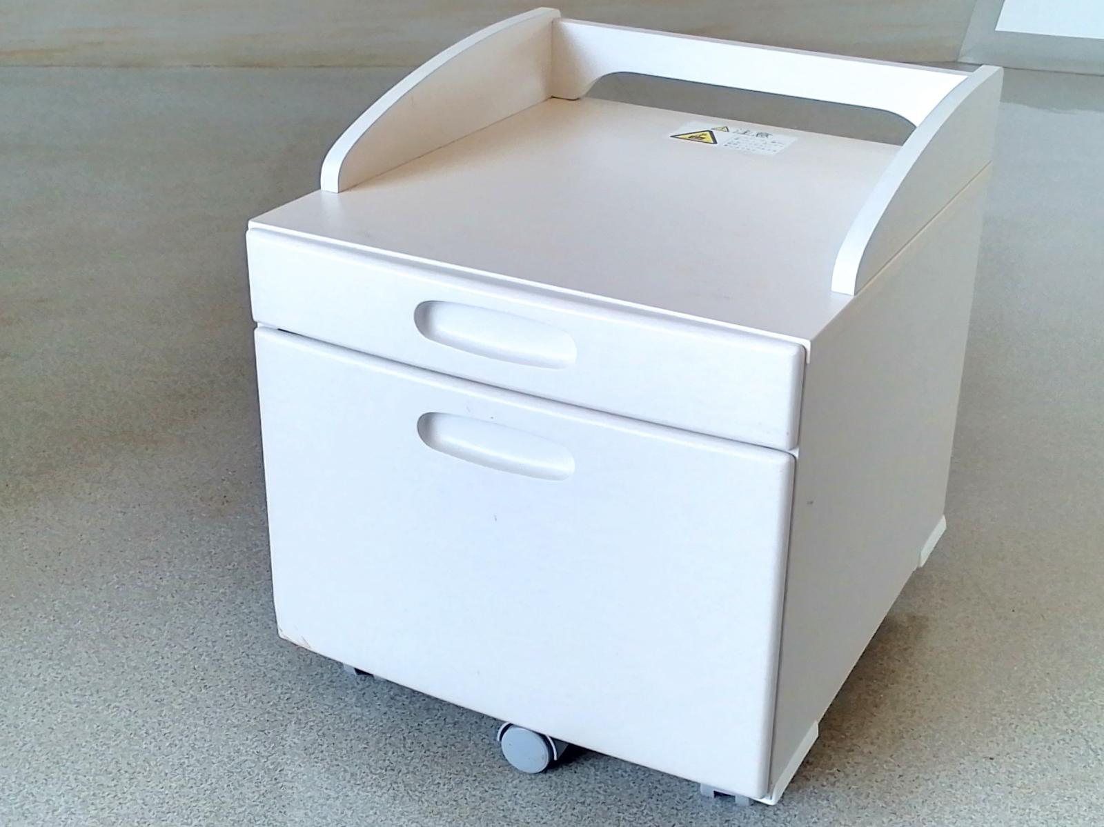 キャスター付き袖机（白）着せかえセット付き