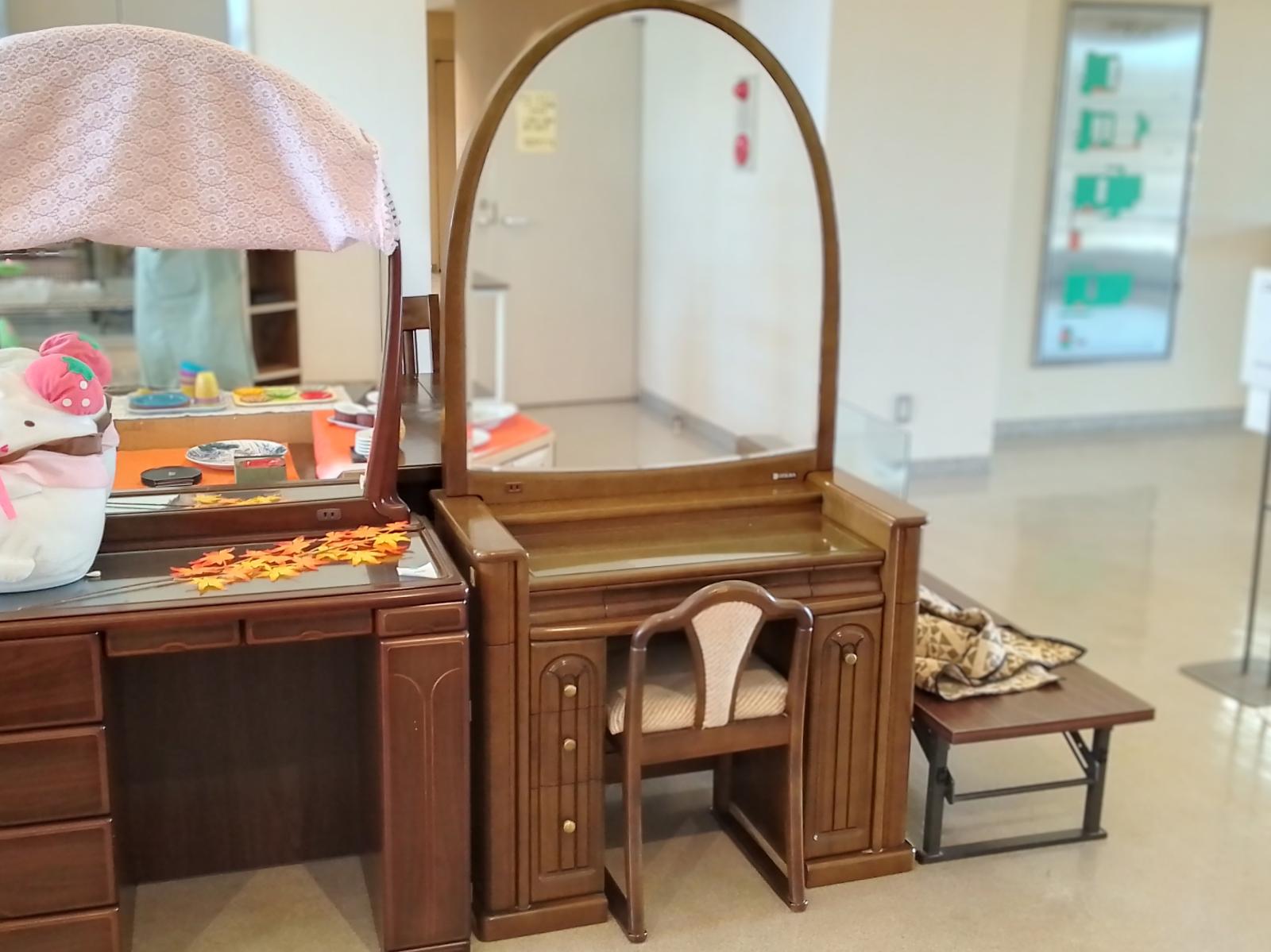 ドレッサー いす付