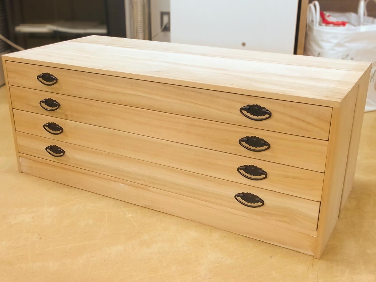 桐箪笥4段チェスト